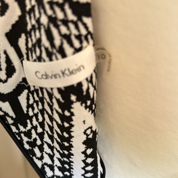 Calvin Klein sheath dress - Picture 3 of 3